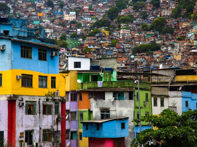 <p>favela</p>